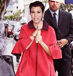 kourtney-kardashian-2-300