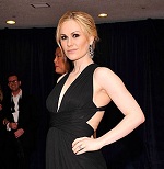 anna-paquin-300