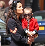 padma-lakshmi-thea (1)