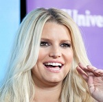 Pregnant-Jessica-Simpson-at-NBCs-Winter-TCA-Party-5-682x1024