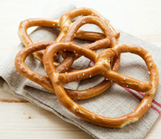 10-late-night-snacks-pretzels-nl