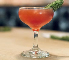 holiday-cocktails-nolets-noel_1-nl