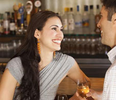 5-opening-lines-to-meet-women-main-nl