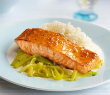 10-muscle-building-foods-salmon-newsletter