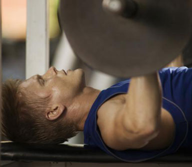 10-ways-to-build-muscle-faster-strength-goals-NL