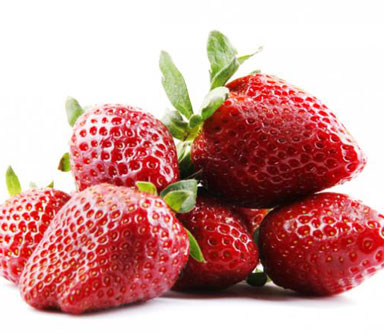foods-you-should-eat-every-day-berries-NL