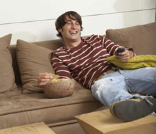 young-man-snacking-NL