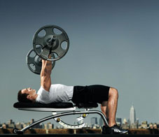 main-bench-press-more-weight-now-NL