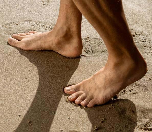 _main-4-steps-to-healthy-feet_0.jpg