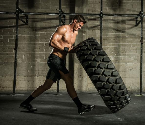 _main-6-ufc-trainers-go-to-full-body-workouts-for-strength-endurance-and-fat-loss.jpg