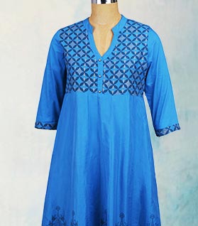 printed yoke quarter sleeve blue kurta