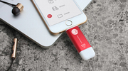 Add 128 GB to your iPhone with the iKlips