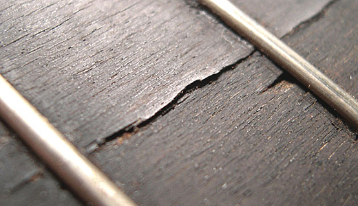 Dec13_PG_CLM_-GuitarShop101_FEAT2.jpg