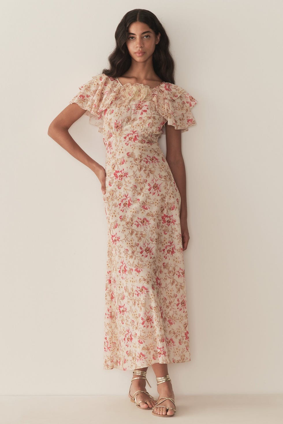 {horizon.content{1].title}