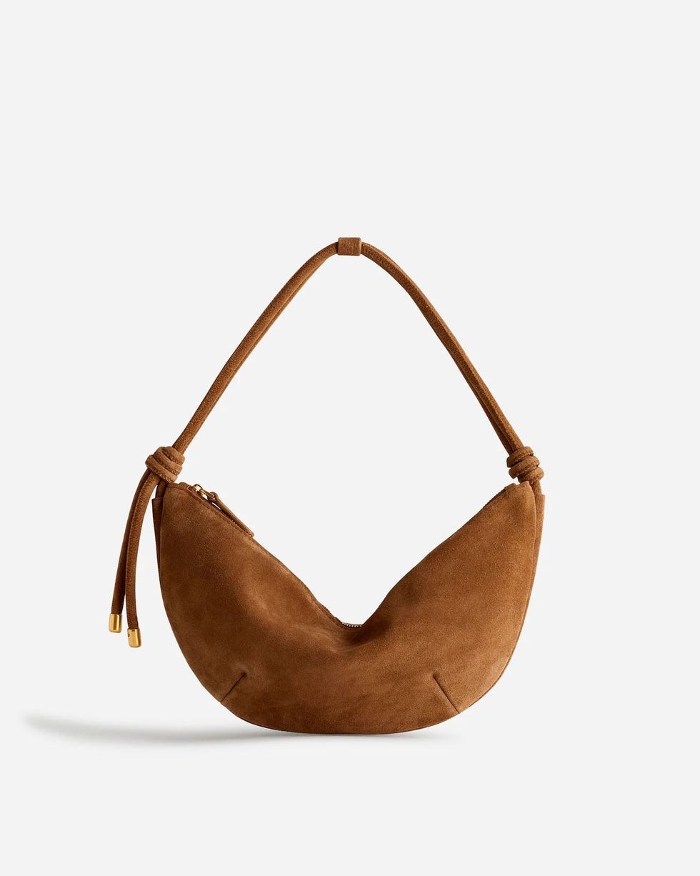 {horizon.content{3].title}