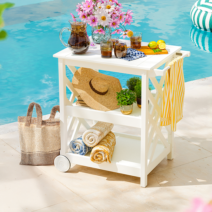 Happy Hour Never Looked So Good! ☀️