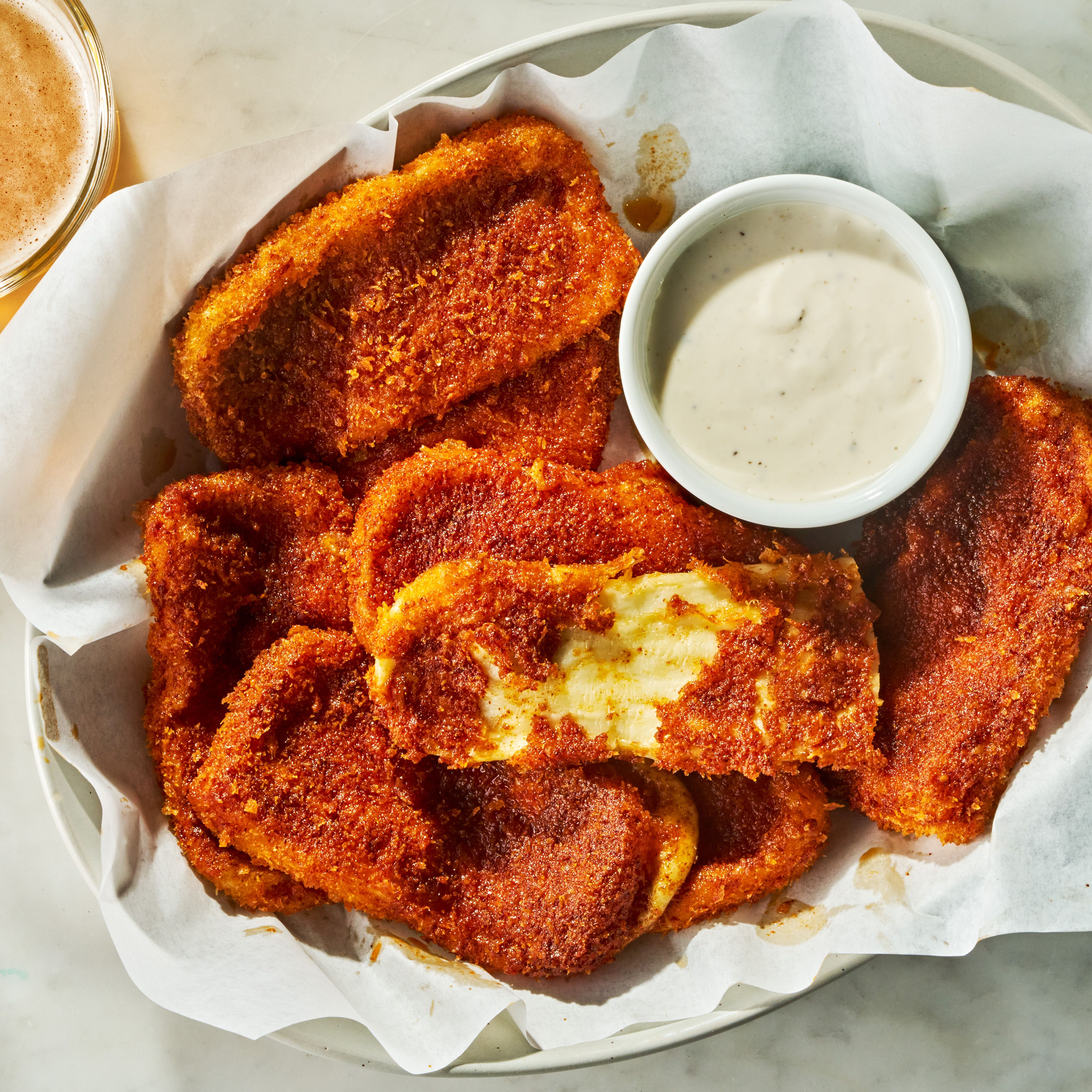 Copycat Chili's Nashville Hot Mozzarella Sticks Are Game Day Heroes