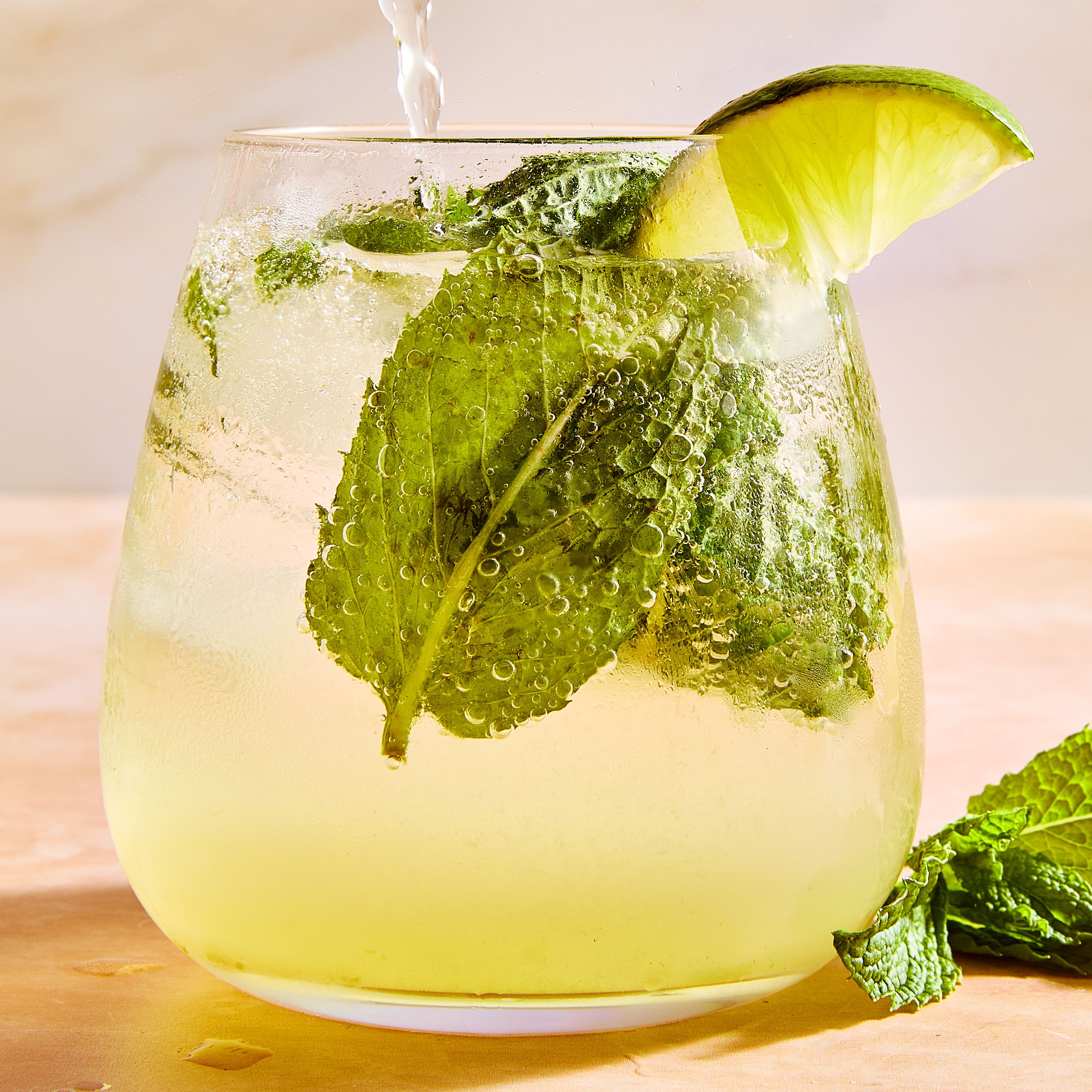 These 20 Recipes Are Proof That The Spritz Is An All-Year-Round Cocktail MVP