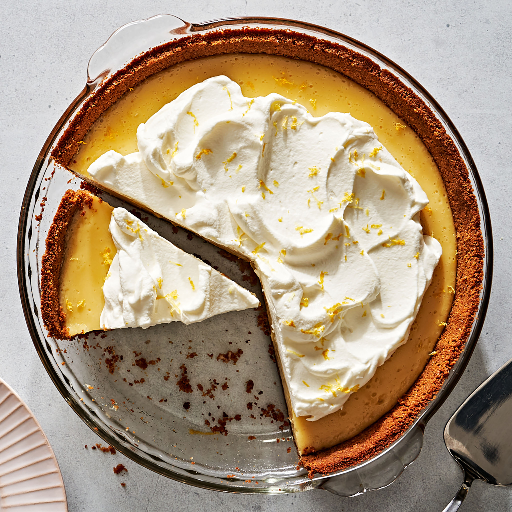 'Magic' Lemon Pie Is The Nostalgic Dessert You Need To Make Before Summer Ends