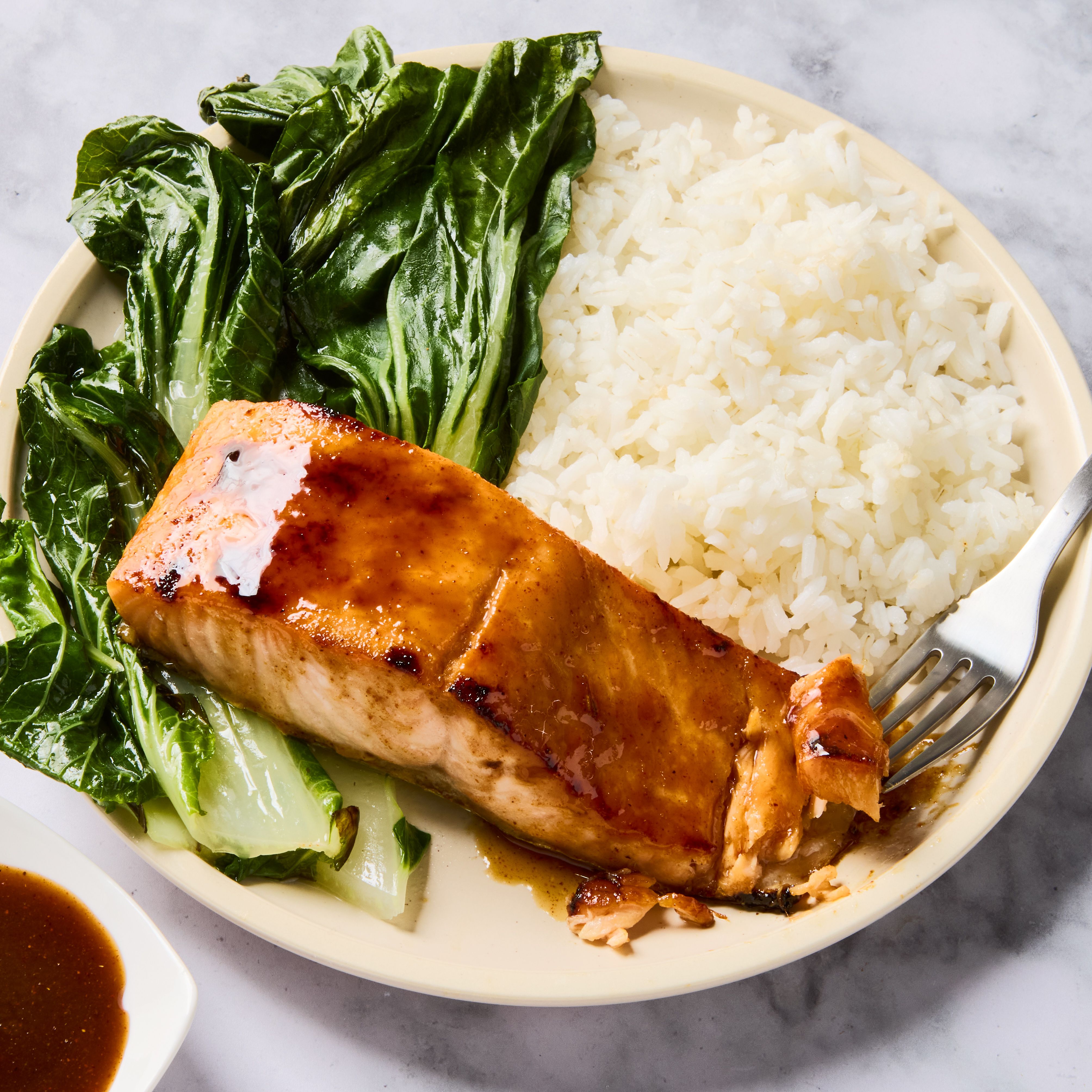 You Only Need 6 Ingredients To Make This Brown Sugar Salmon