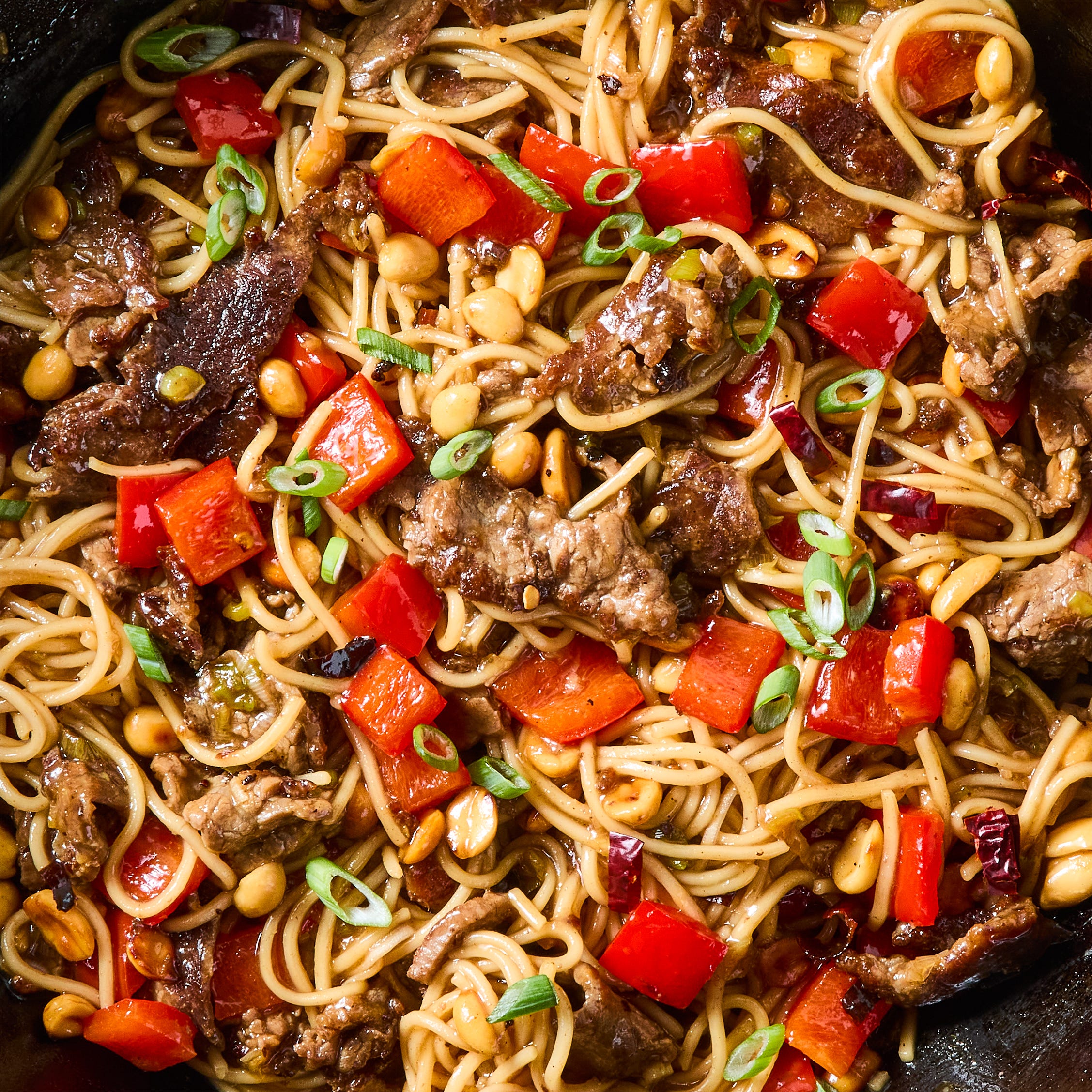 Kung Pao Beef Lo Mein