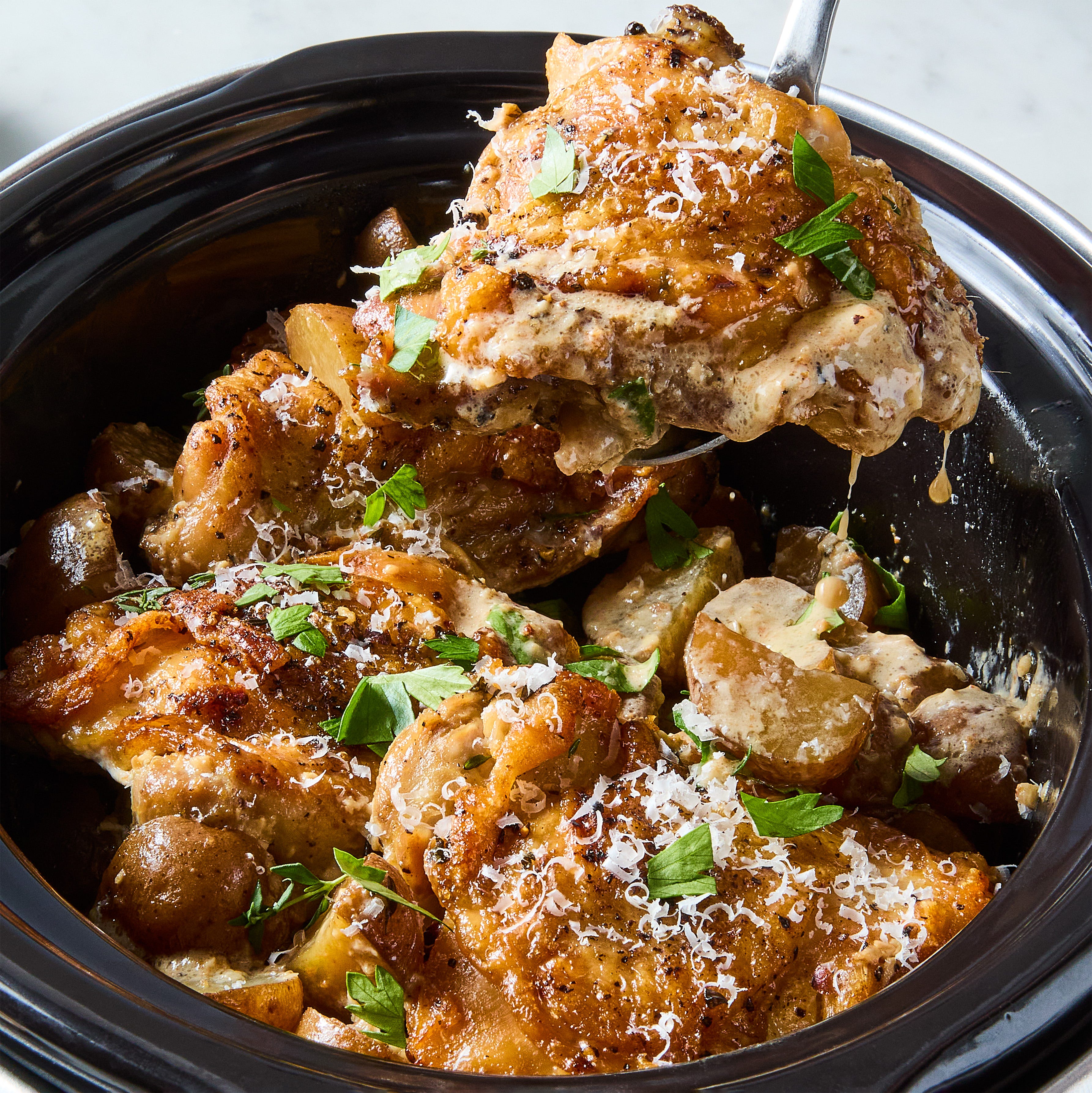 These 18 Slow-Cooker Chicken Recipes Taste Like Someone Else Cooked For You These 18 Slow-Cooker Chicken Recipes Taste Like Someone Else Cooked For You