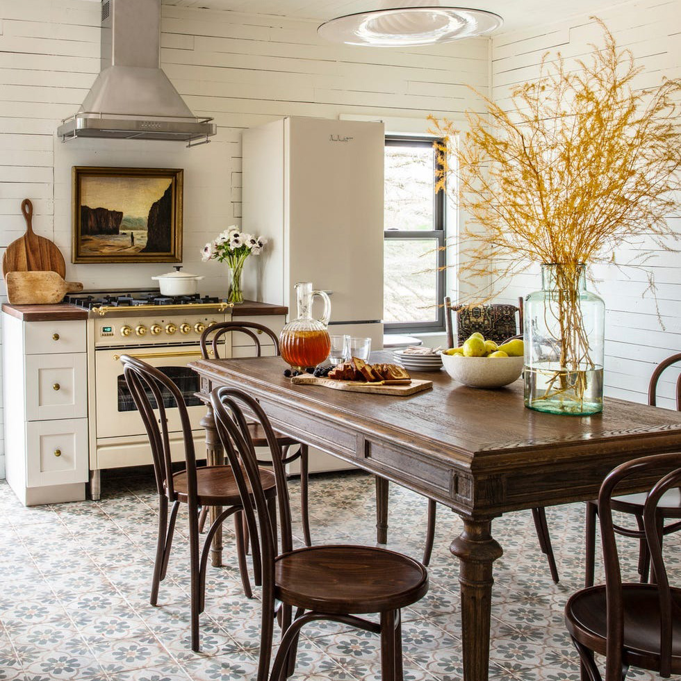 The Simple Decorating Hack That Saves Me HUNDREDS Each Year