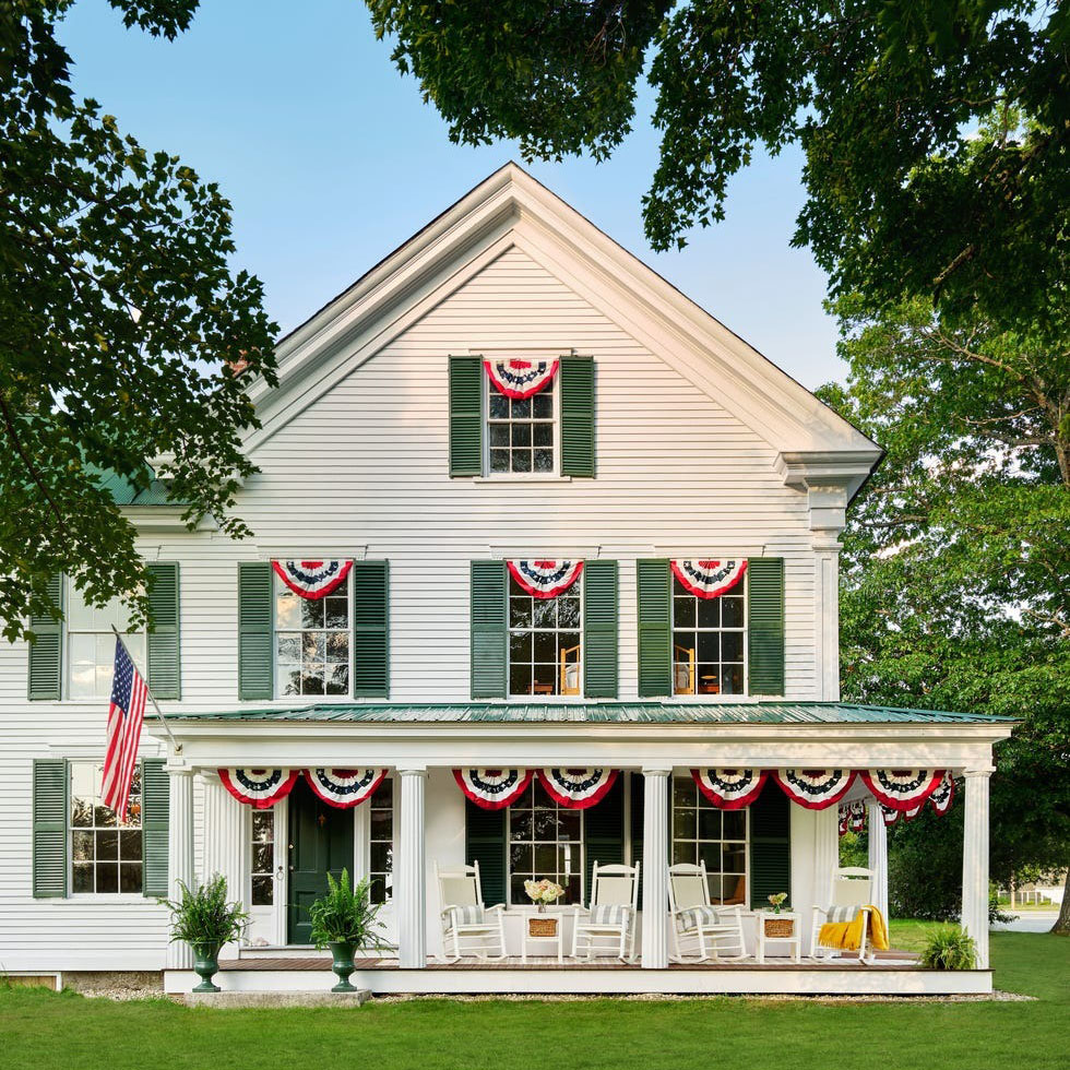 78 Best Front Porch Ideas for the Dreamiest Space Ever