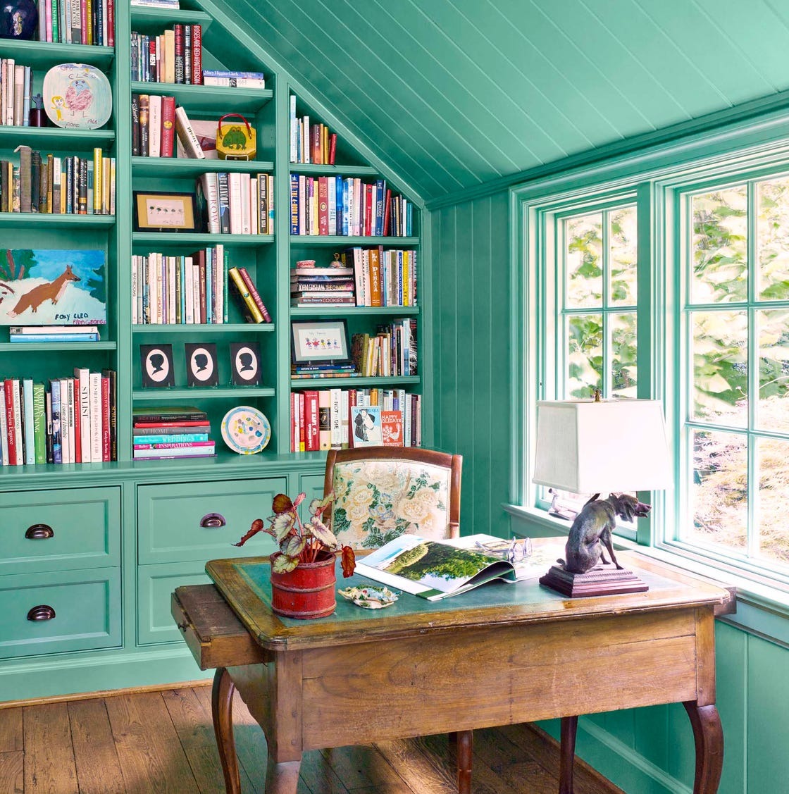 35 Built-In Bookcase Ideas to Make Any Room Feel Custom
