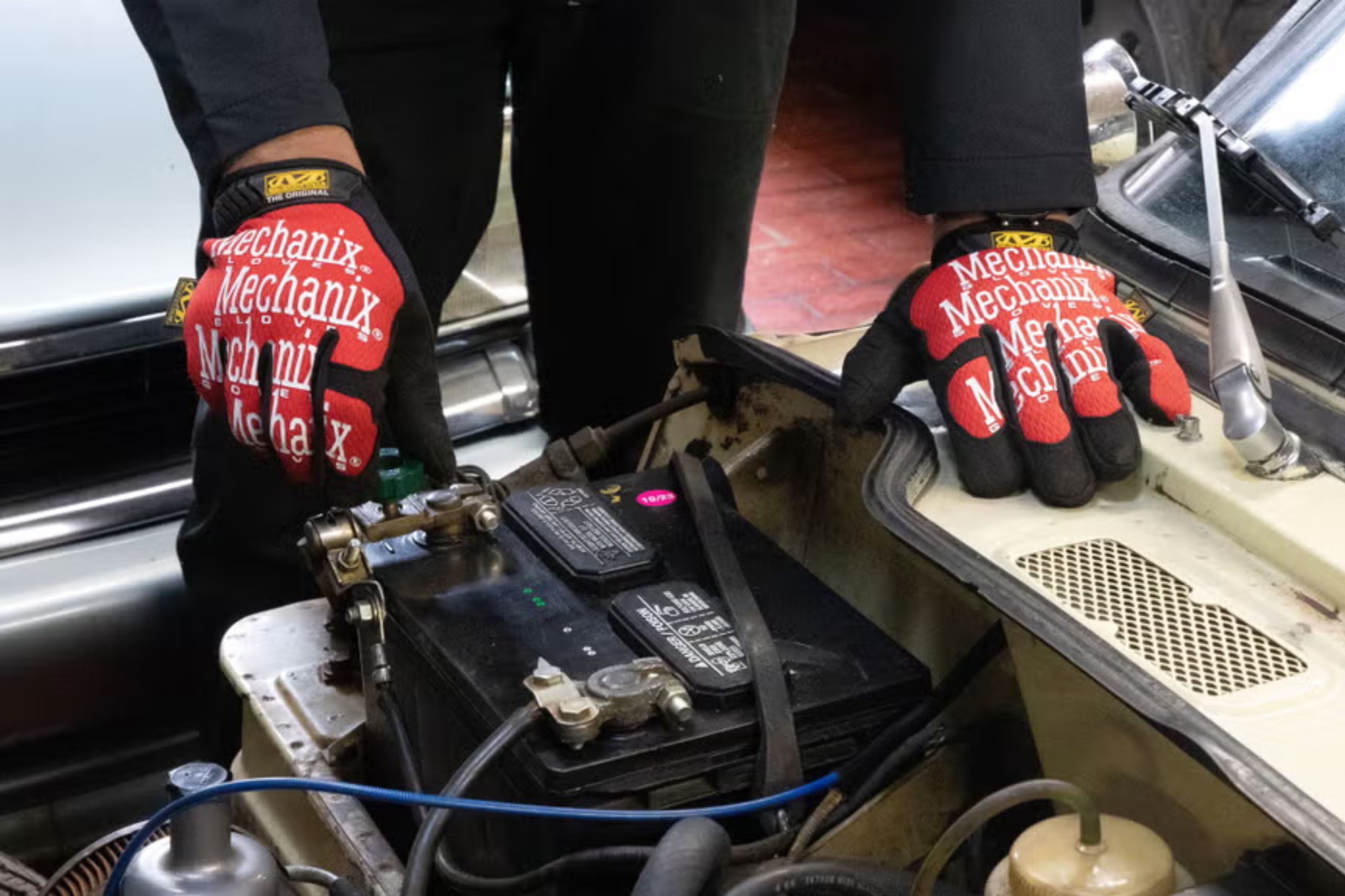 I Test Products for a Living, and These Are the Best Work Gloves I've Used