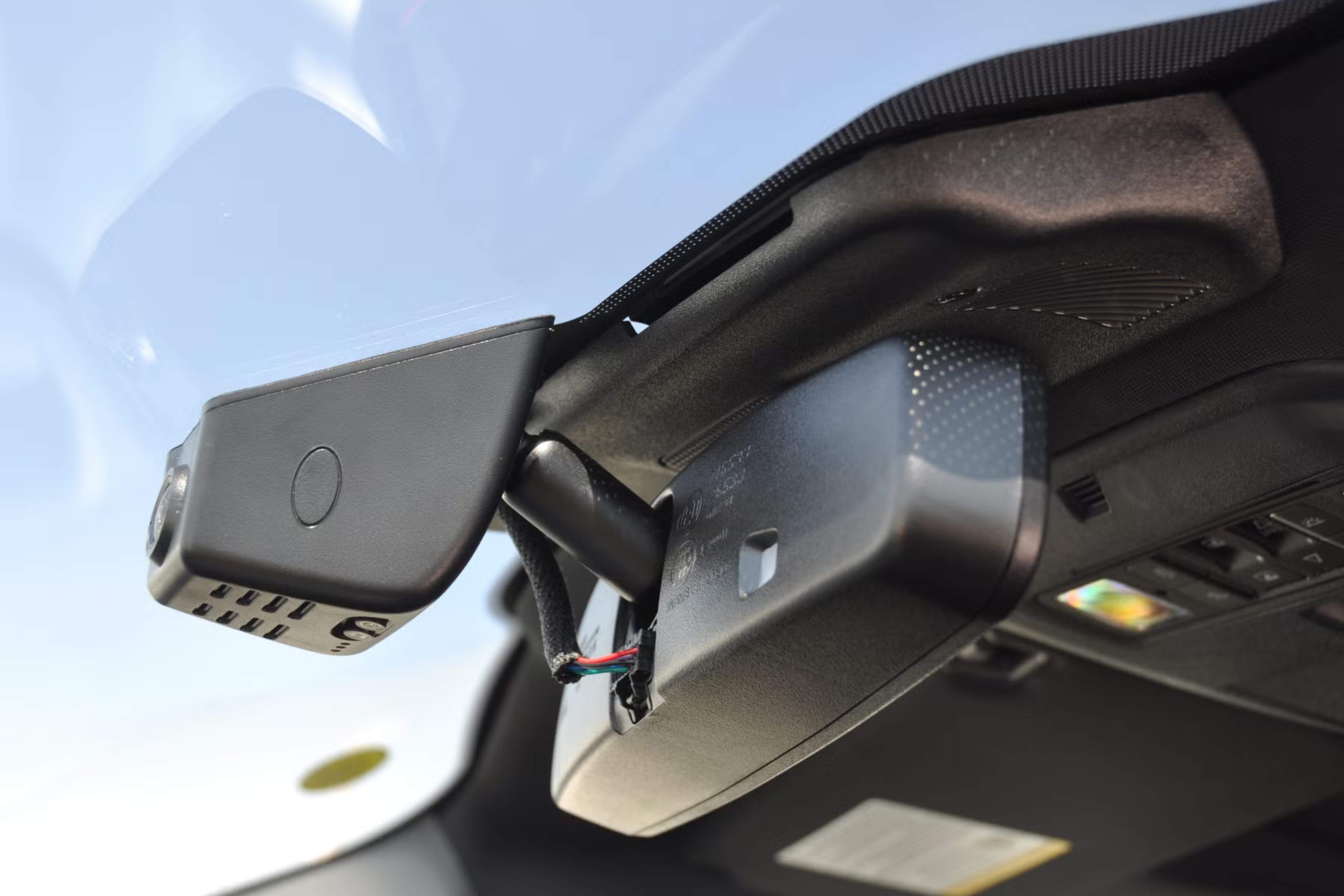 This Dash Cam Hides in Plain Sight—and Starts at Just $170