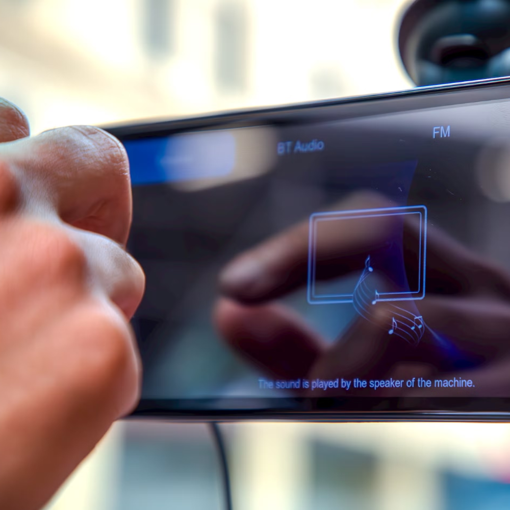 Upgrade Your Older Car With 20 Percent Off This CarPlay Screen