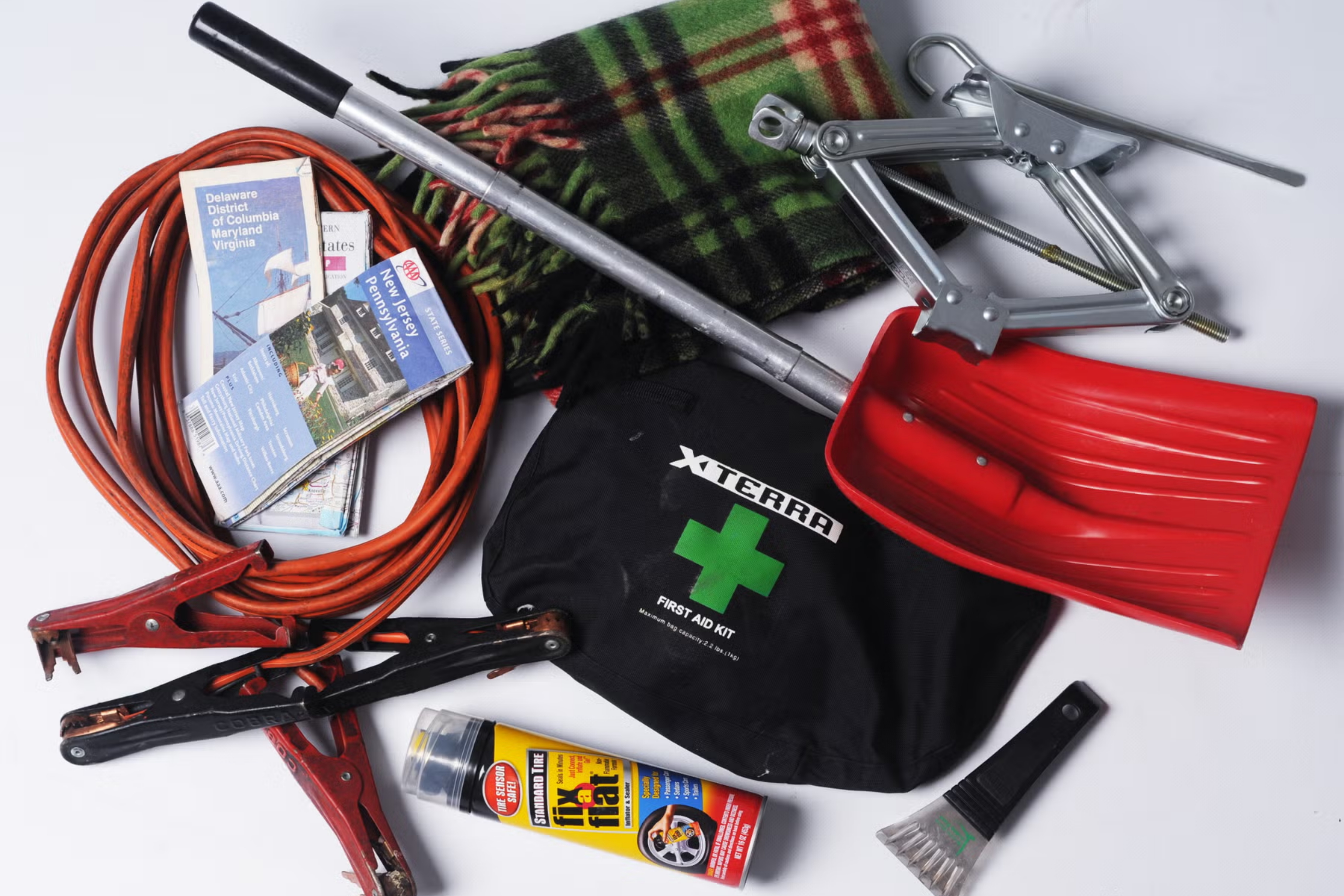 You Need to Stash These Emergency Kit Essentials in Your Car Right Now You Need to Stash These Emergency Kit Essentials in Your Car Right Now