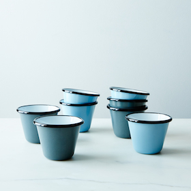 barn-light-electric_enamelware-cups-8oz_provisions_mark_weinberg_15-08-14_0904_SILO