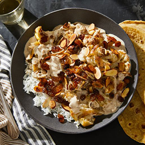 This Creamy, Cozy Indian Cauliflower Dish Is Peak Comfort Food 