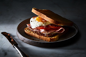 Why the Dutch Eat This "Breakfast Sandwich" After Midnight