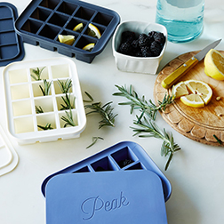 Everyday Ice Cube Trays with Lid