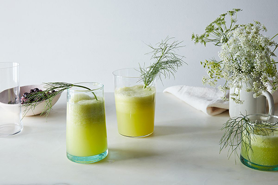Cucumber-Fennel Fizz Cocktail