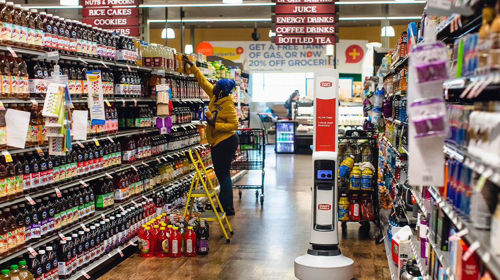 Cannabis leaf in ince