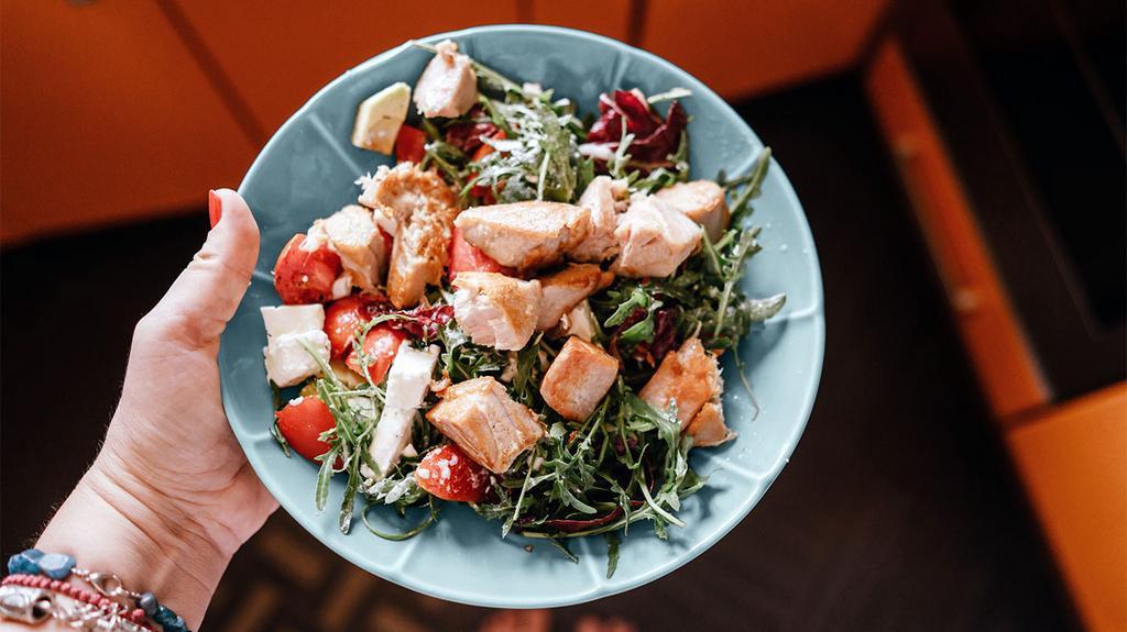 Cannabis leaf in ince