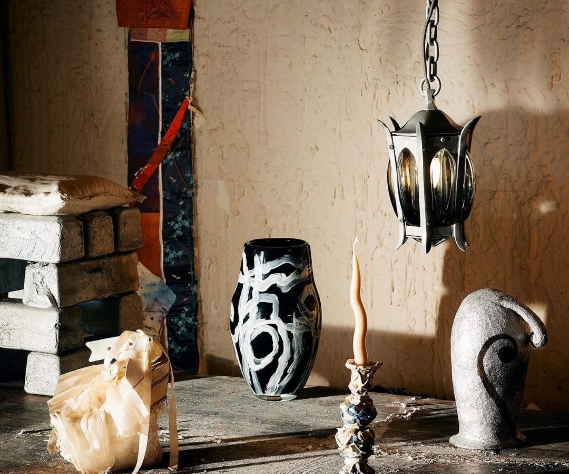 The Australian ceramic artists collectors are keeping an eye on