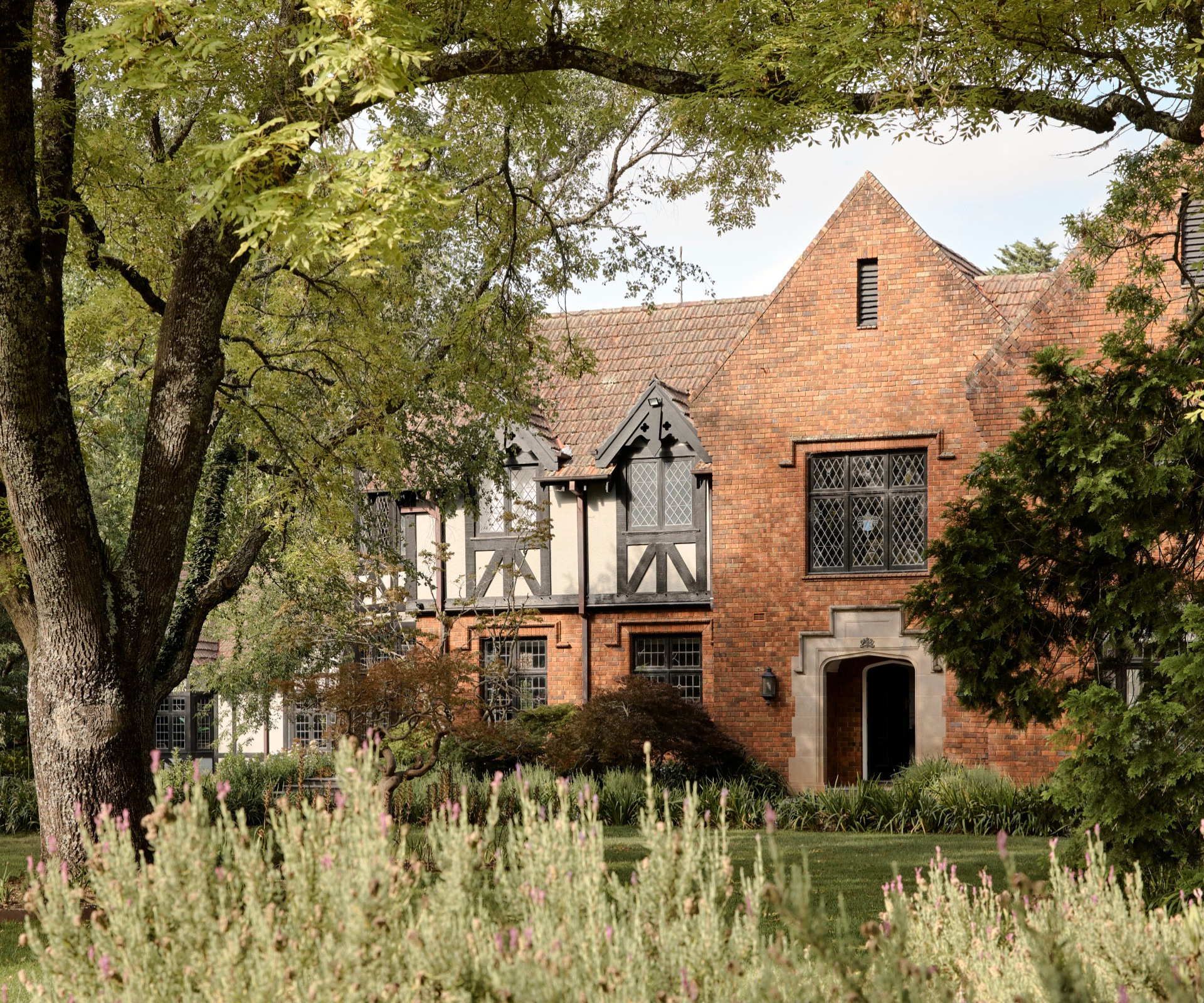 After a maximalist makeover by Greg Natale, this Southern Highlands mansion is on the market