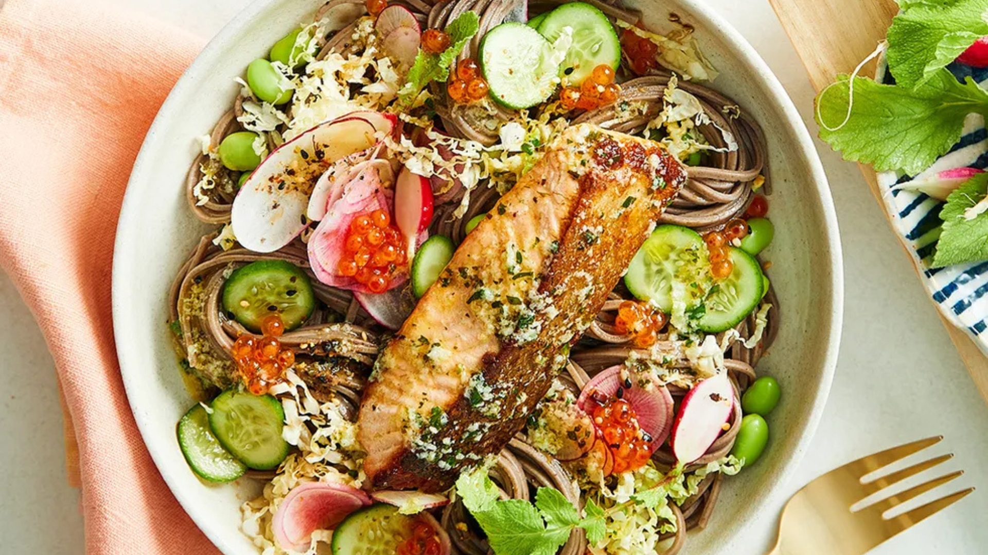 These salmon soba noodles are ready in 30 minutes