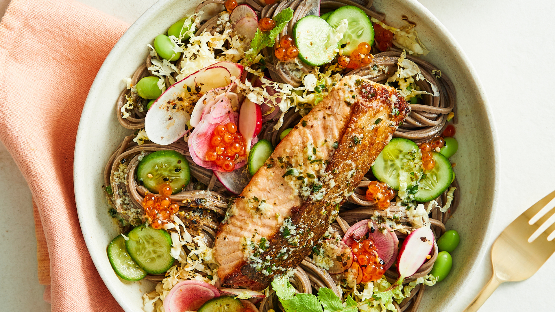 Soba noodles with salmon, ginger butter and radish