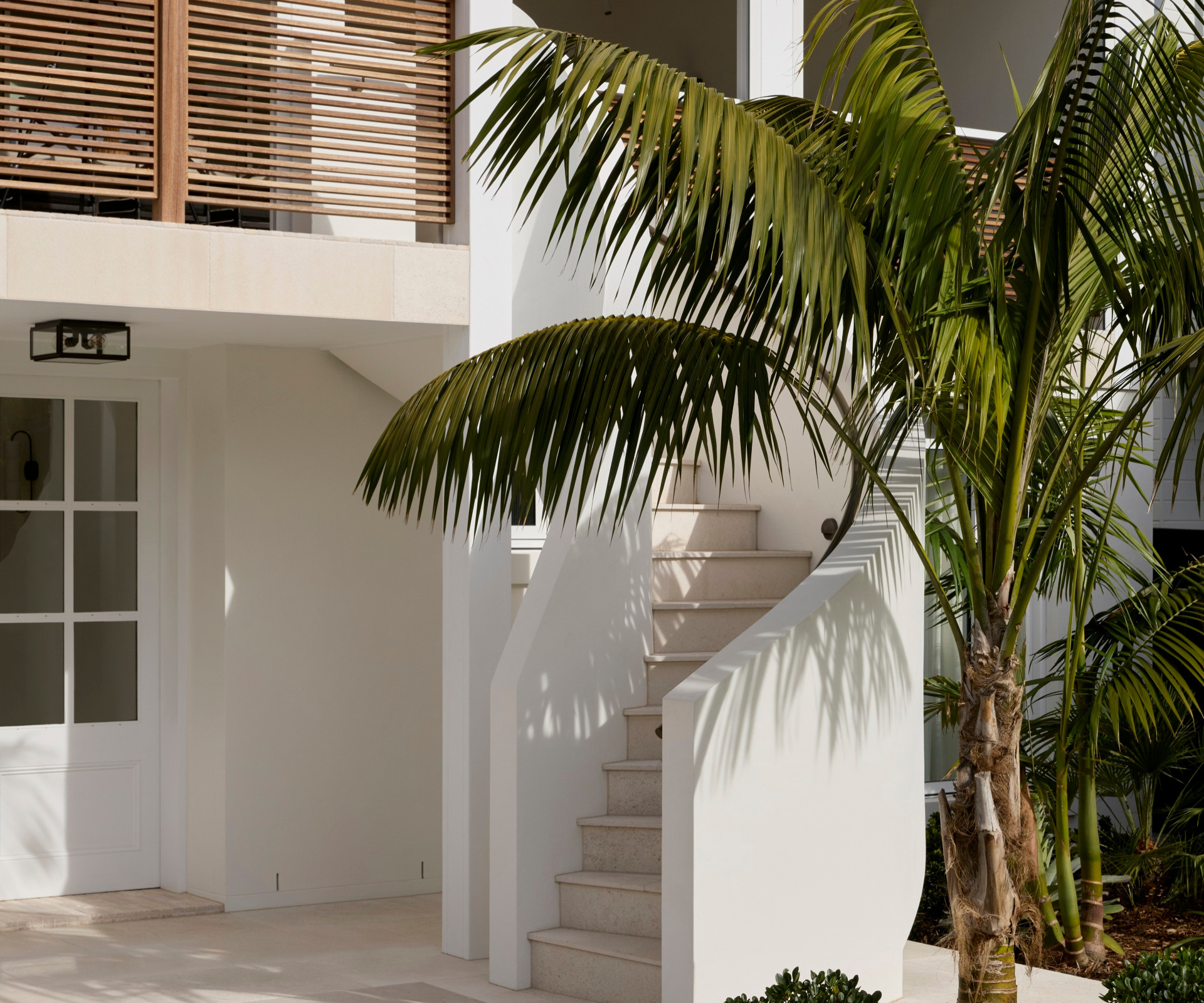 This resort-inspired South Coast beach house feels like a permanent long weekend