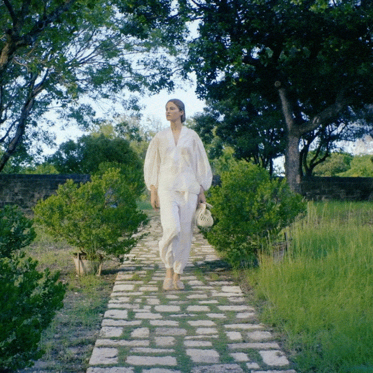 6-03_Espadrilles_750x750-3.gif