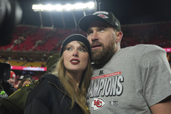 Singer Taylor Swift and Kansas City Chiefs' Travis Kelce celebrate 