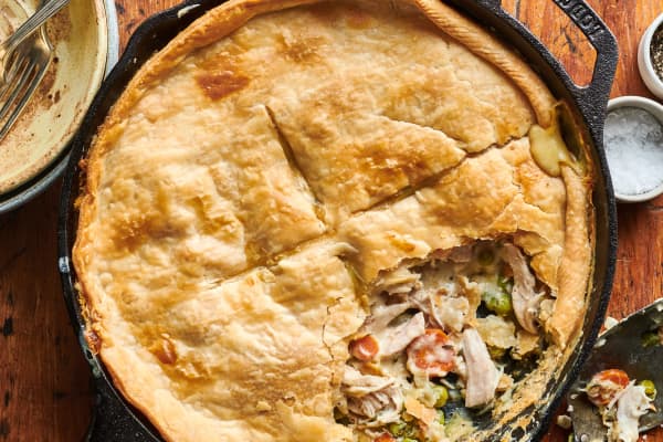 This Turkey Pot Pie Is the Tastiest Way to Use up All Your Leftovers