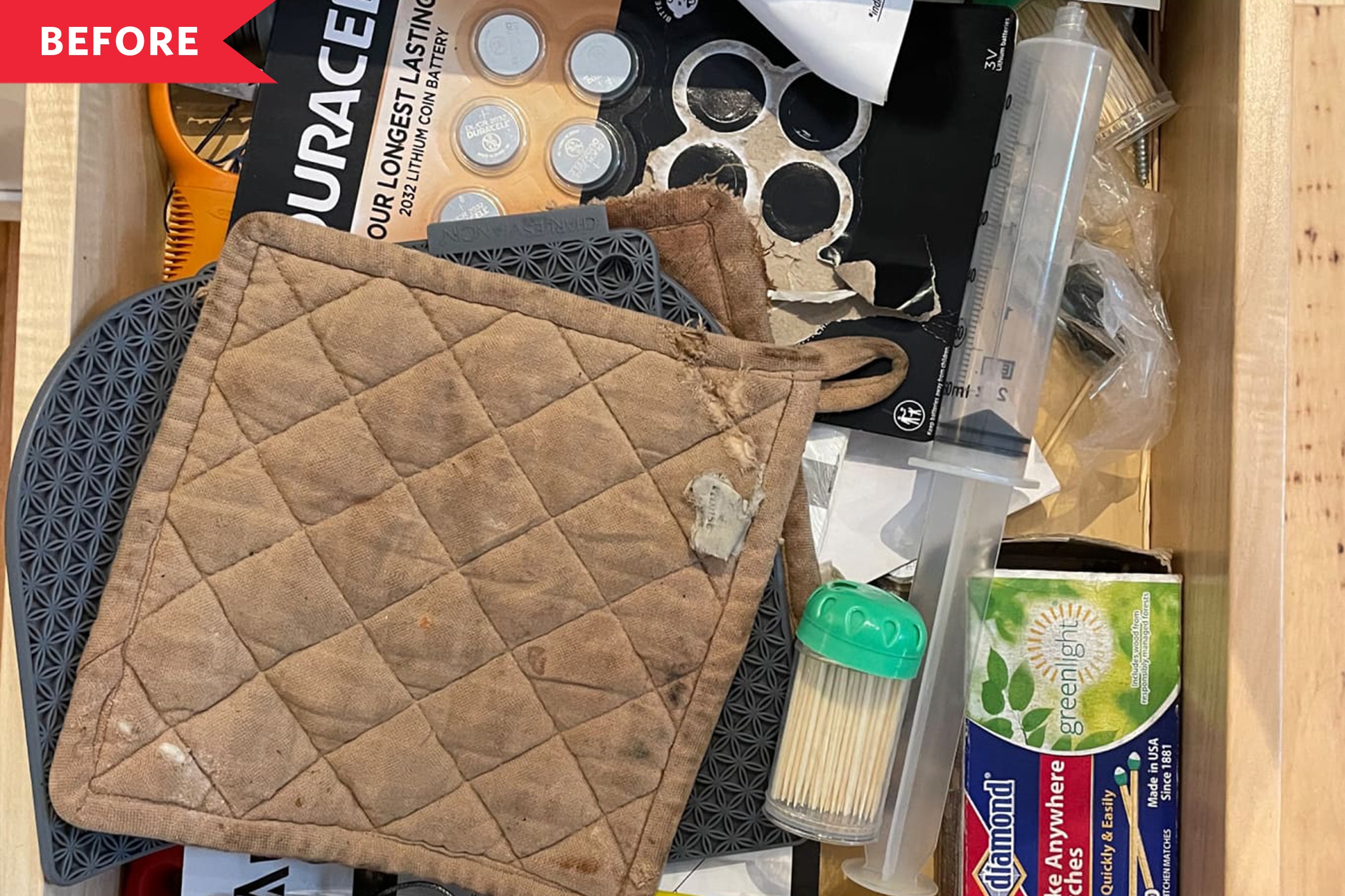 Before and After: This Junk Drawer Gets a Functional Makeover