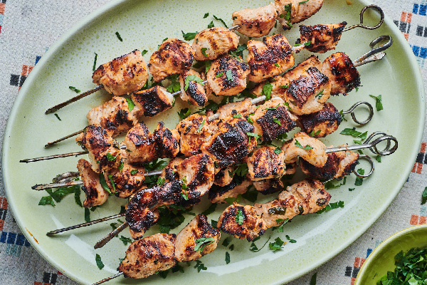 This Easy 5-Ingredient Marinade Is the Secret to Tender, More Flavorful Chicken
